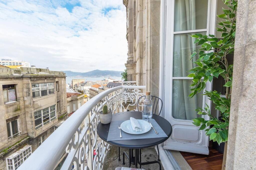 Duplex De Lujo En Pleno Centro De La Ciudad. Apartment Vigo Exterior photo